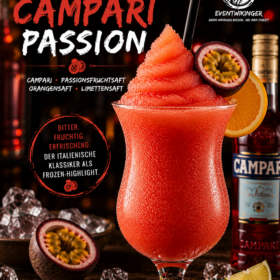 Frozen Campari Passion Cocktail in Slush Konsistenz