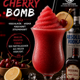 Frozen Cherry Bomb Cocktail in Slush Konsistenz